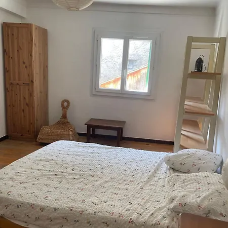 Casa *