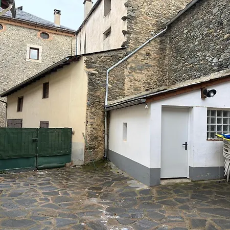 Casa *